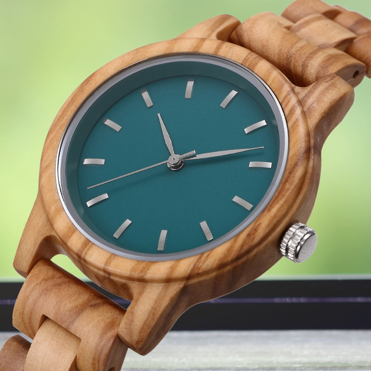 green-dial-simple-ladies-wood-grain-watch - Eminent Watches